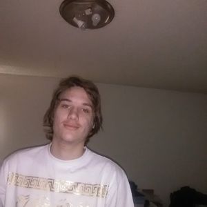 Meet your Posher, Devin